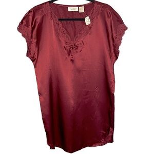 Vintage Victoria’s Secret Gold Label Chemise in Maroon